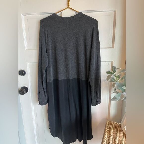 New eileen fisher gray black at the bottom long sleeve button down jersey dress - Picture 2 of 5